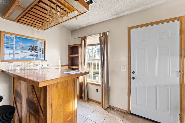 42 Burnett Circle, Bentonville, AR 72712