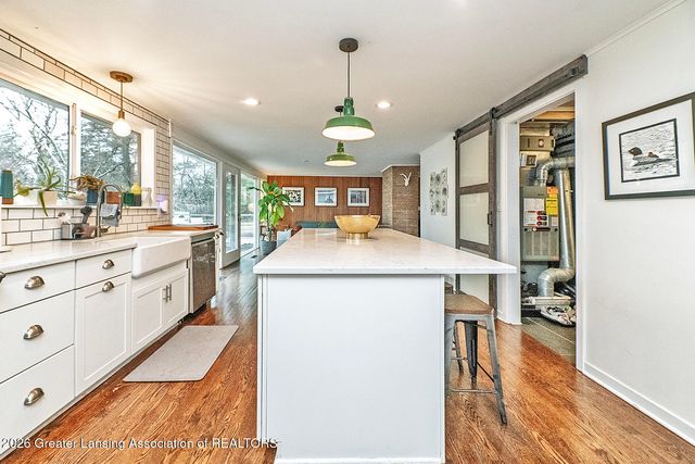 815 Knoll Road, East Lansing, MI 48823