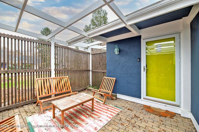 815 Knoll Road, East Lansing, MI 48823