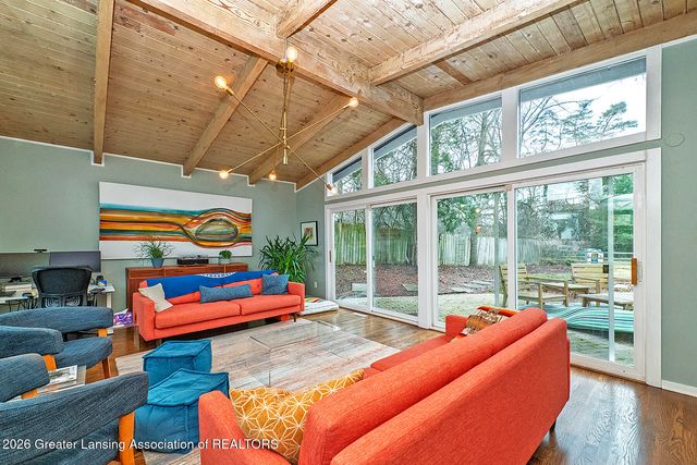 815 Knoll Road, East Lansing, MI 48823