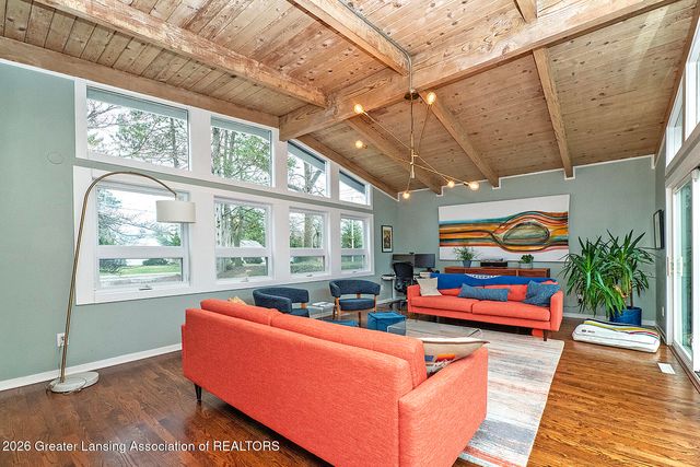 815 Knoll Road, East Lansing, MI 48823