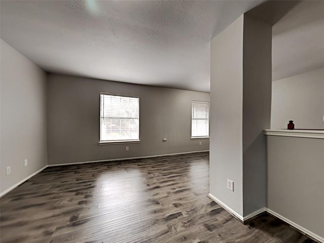 9218 Rosewell Court, Houston, TX 77095