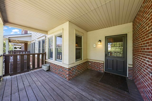 2637 5th Avenue S, Minneapolis, MN 55408