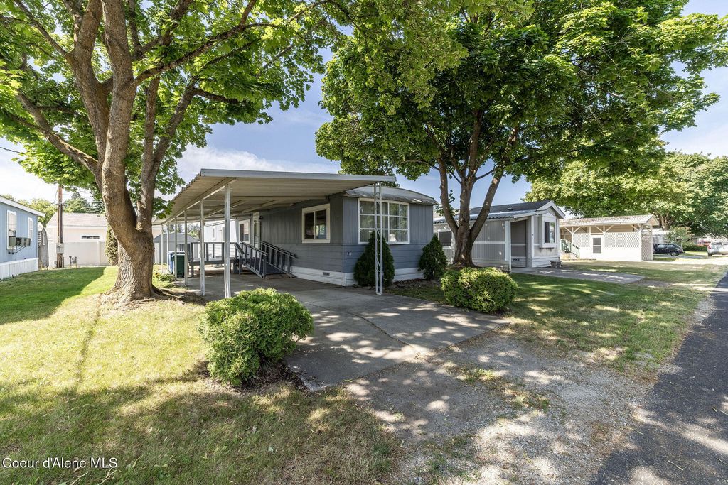 532 W MYRIAH LOOP, Coeur d'Alene, ID 83815 photo 5