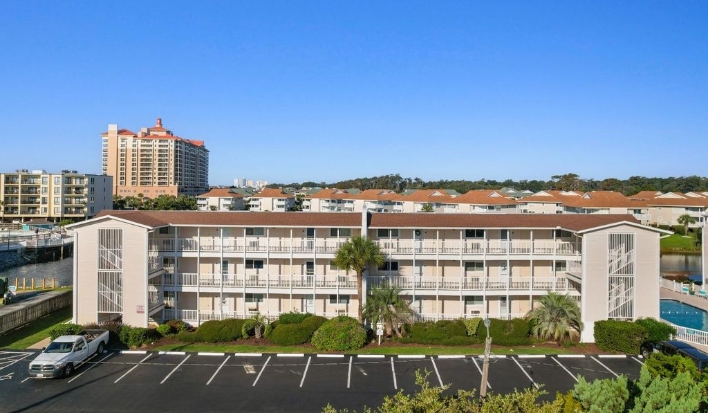 1919 Spring St. A14, North Myrtle Beach, SC 29582 — exterior