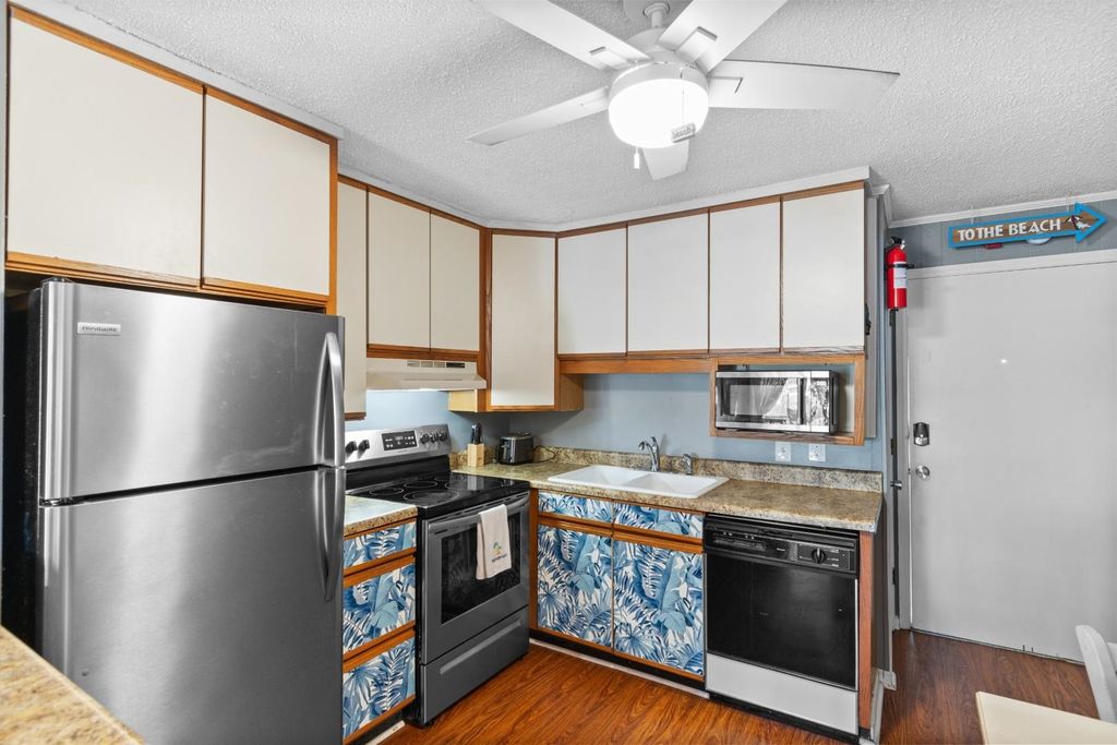 1919 Spring St. A14, North Myrtle Beach, SC 29582 — photo 2