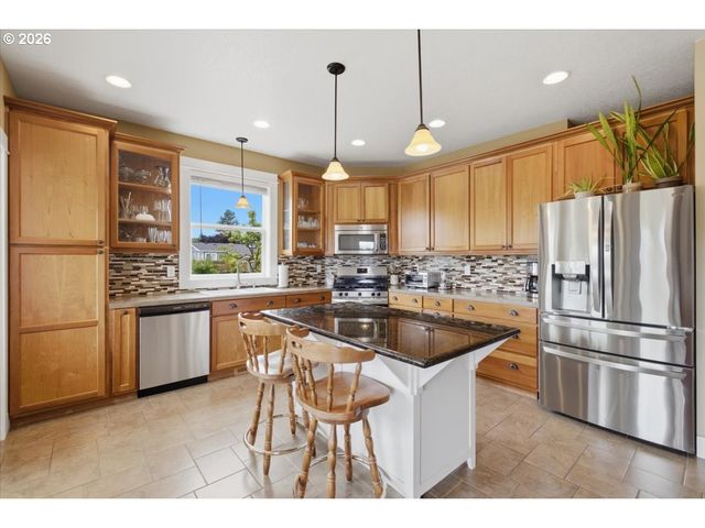 4876 OLD SALEM Rd, Albany, OR 97321