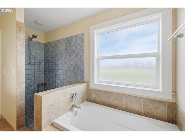 4876 OLD SALEM Rd, Albany, OR 97321