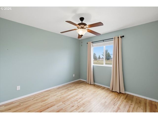 4876 OLD SALEM Rd, Albany, OR 97321