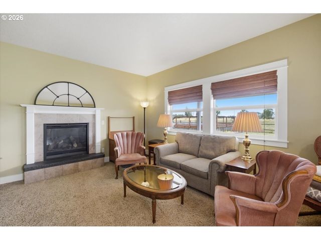 4876 OLD SALEM Rd, Albany, OR 97321