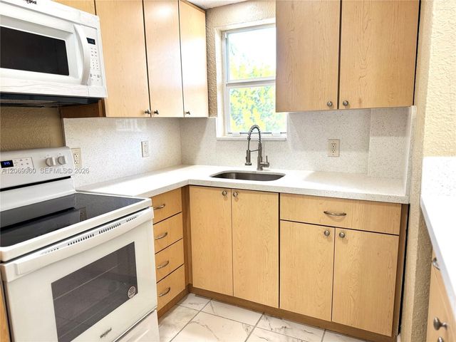 1837 NW 17th Avenue 1666, Miami, FL 33125