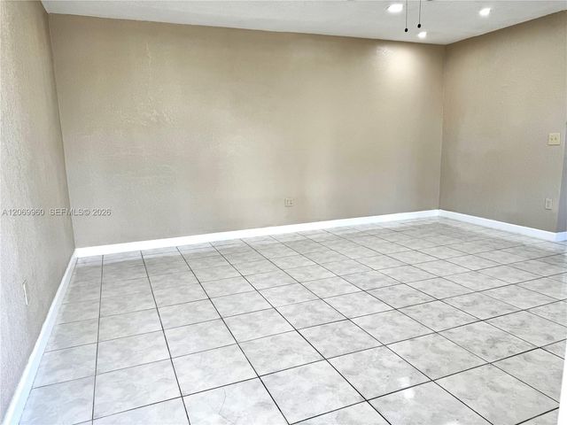 1837 NW 17th Avenue 1666, Miami, FL 33125