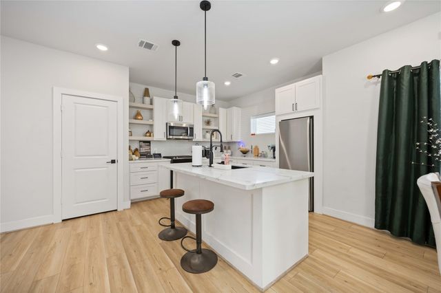 2211 Dan Street, Houston, TX 77020