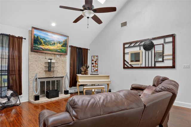 2306 Bent Brook Drive, Mesquite, TX 75181