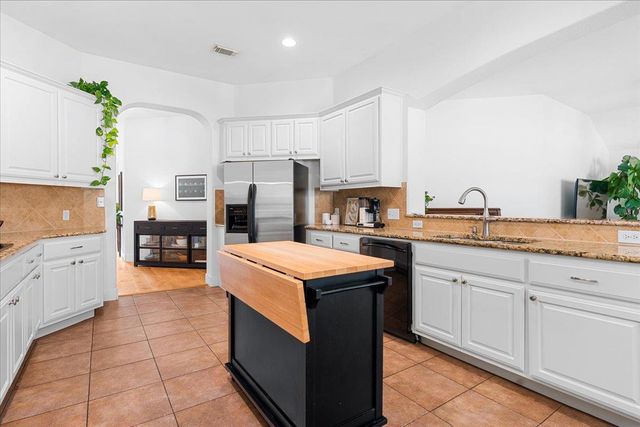 7200 Moon Rock RD, Austin, TX 78739