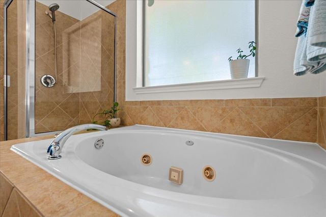 7200 Moon Rock RD, Austin, TX 78739