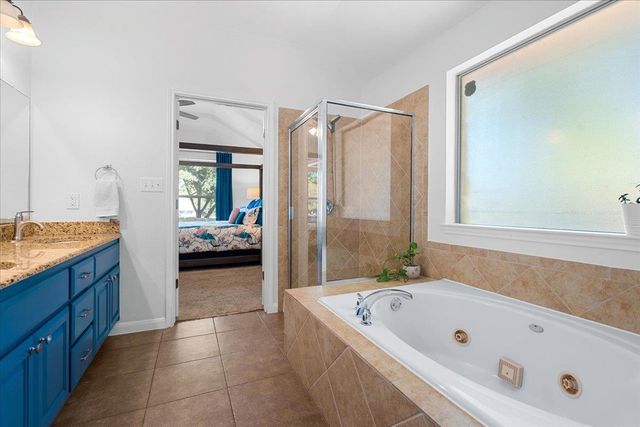 7200 Moon Rock RD, Austin, TX 78739