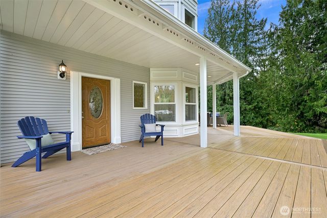 19010 Friday Creek Lane, Burlington, WA 98233