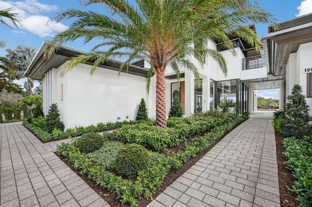 1918 Intracoastal Drive, Fort Lauderdale, FL 33305