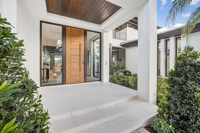 1918 Intracoastal Drive, Fort Lauderdale, FL 33305