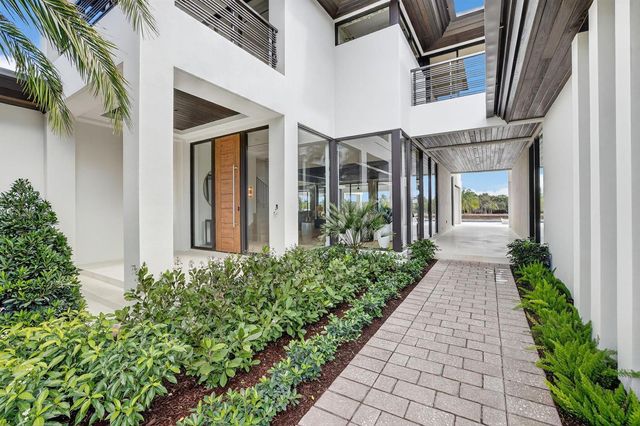 1918 Intracoastal Drive, Fort Lauderdale, FL 33305