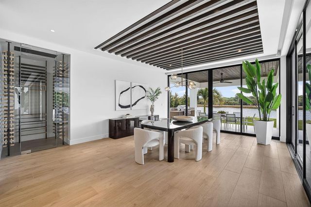 1918 Intracoastal Drive, Fort Lauderdale, FL 33305