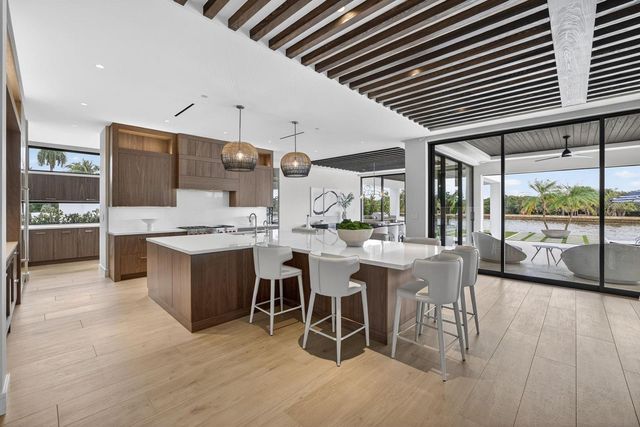 1918 Intracoastal Drive, Fort Lauderdale, FL 33305