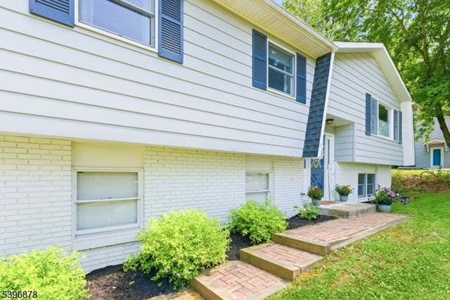 15 Glenn Terrace, Fredon Twp., NJ 07860