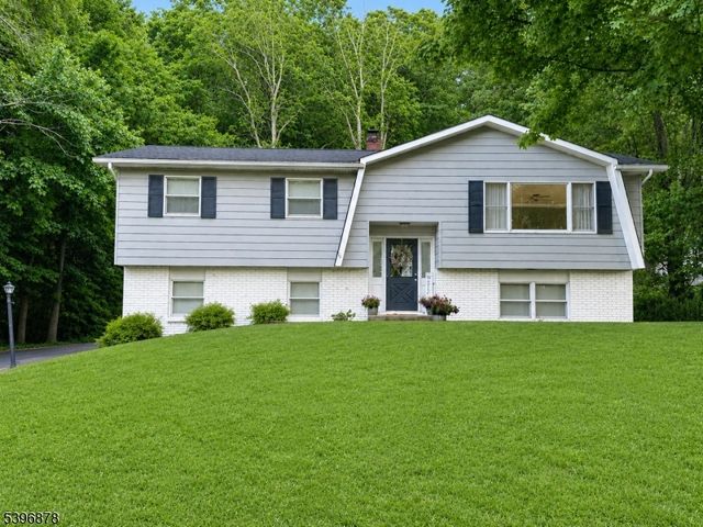 15 Glenn Terrace, Fredon Twp., NJ 07860