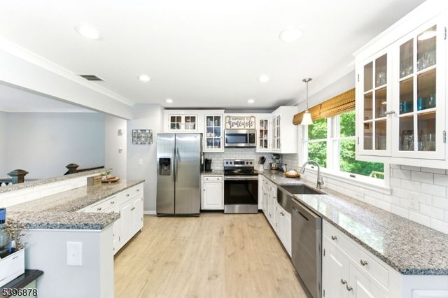 15 Glenn Terrace, Fredon Twp., NJ 07860