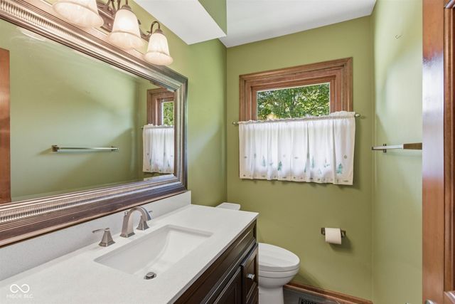 8090 Bowline Drive, Indianapolis, IN 46236
