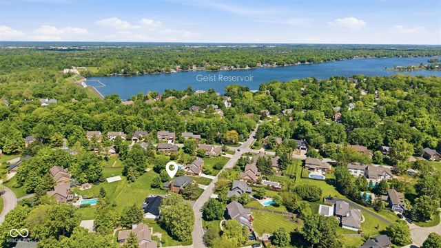 8090 Bowline Drive, Indianapolis, IN 46236