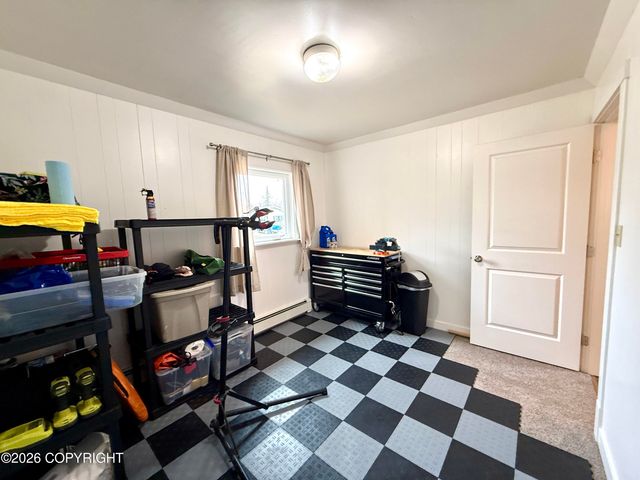 6530 E 9th Avenue, Anchorage, AK 99504