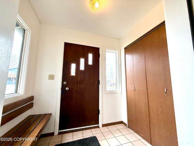 6530 E 9th Avenue, Anchorage, AK 99504