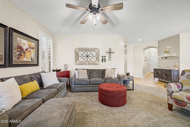 3279 E HOPKINS Road, Gilbert, AZ 85295