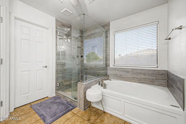 3279 E HOPKINS Road, Gilbert, AZ 85295