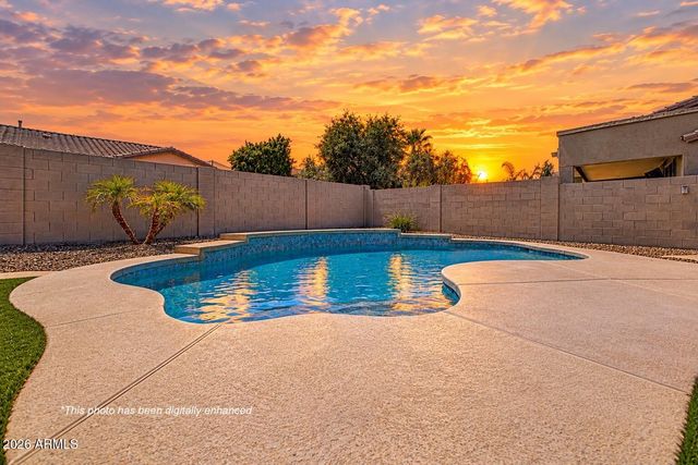 3279 E HOPKINS Road, Gilbert, AZ 85295