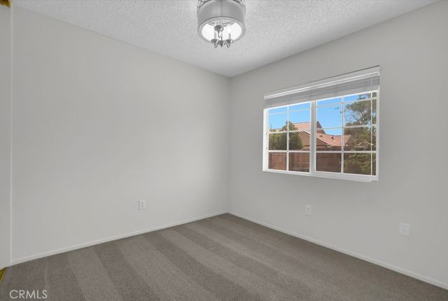 1712 Woodbridge, Palmdale, CA 93550