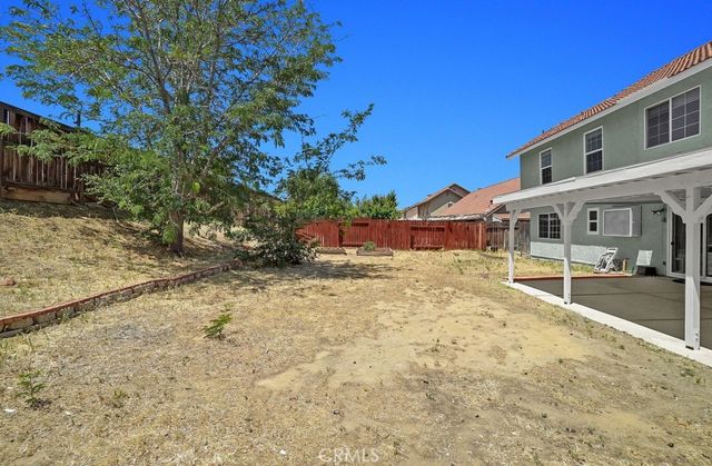 1712 Woodbridge, Palmdale, CA 93550