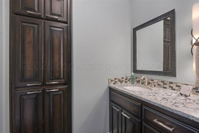8003 VALCOUR Drive, Amarillo, TX 79119