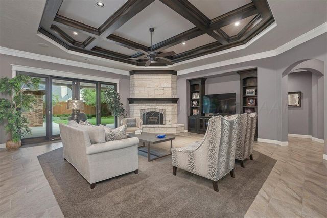 8003 VALCOUR Drive, Amarillo, TX 79119