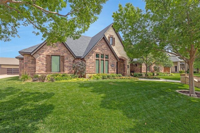 8003 VALCOUR Drive, Amarillo, TX 79119