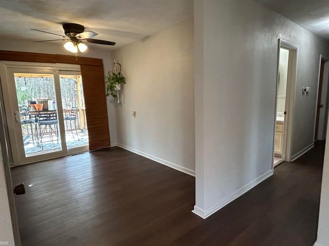 228 Indian Road, Pennfield, MI 49017