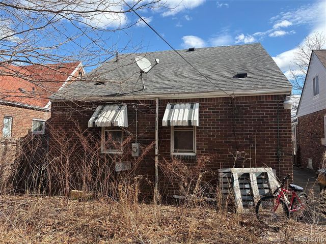 15841 Steel Street, Detroit, MI 48227