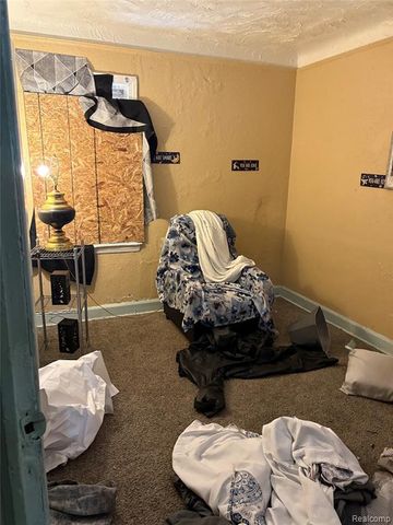 15841 Steel Street, Detroit, MI 48227