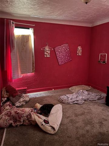 15841 Steel Street, Detroit, MI 48227