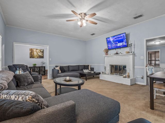 3704 Danesborough Drive, Tallahassee, FL 32303