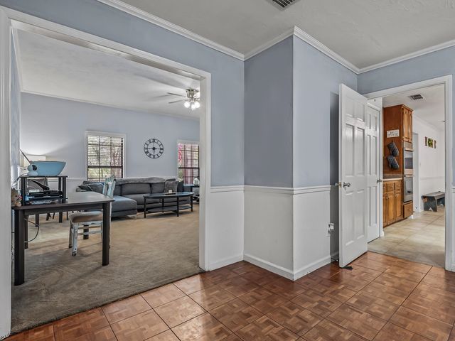 3704 Danesborough Drive, Tallahassee, FL 32303