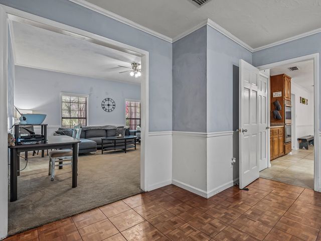 3704 Danesborough Drive, Tallahassee, FL 32303