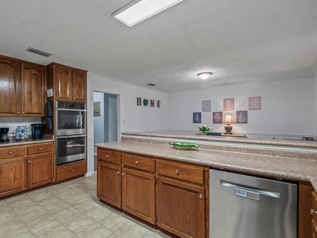 3704 Danesborough Drive, Tallahassee, FL 32303